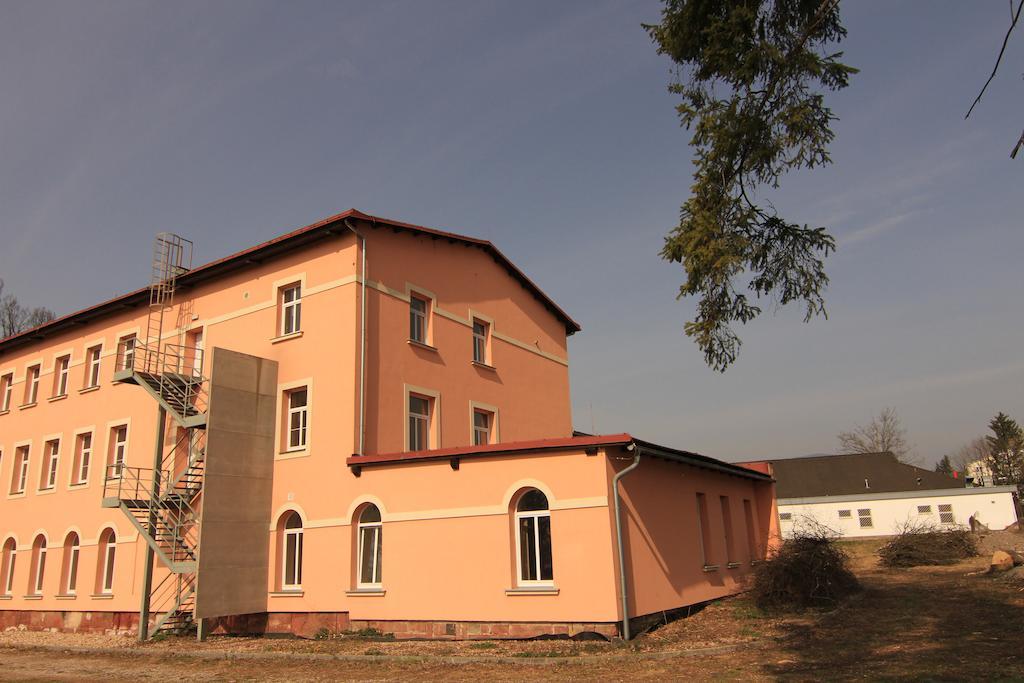 Ubytovani Rico Vrchlabi Bagian luar foto
